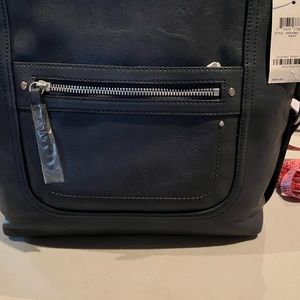 NWT hand bag